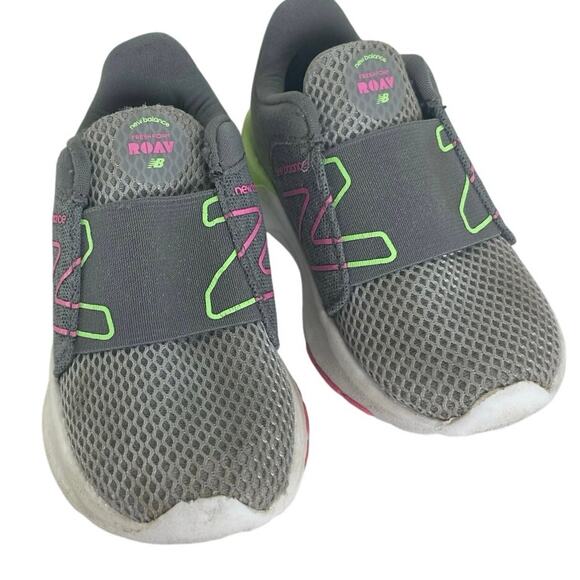 NEW BALANCE TODDLER SHOES SLIDE ON SIZE 5.5 GRAY NEON LIGHT WEIGHT VERSATILE - Picture 6 of 11